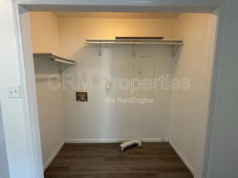 1411 N Courtland Ave — Photo 15