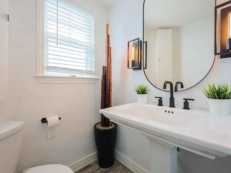 115 Charger St — Photo 17