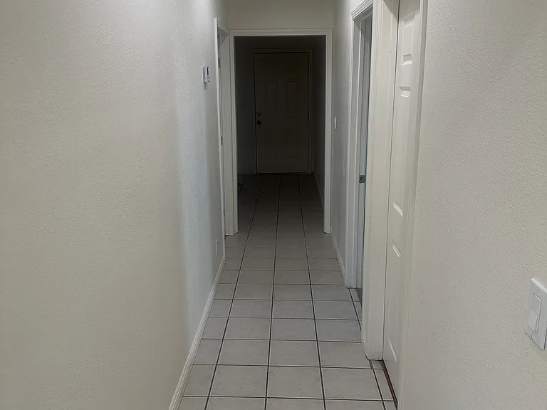 9695 E Tulare Ave — Photo 13