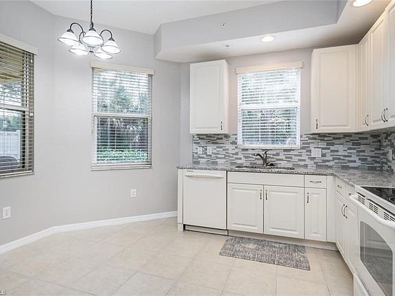 3rd image of 1355 Mariposa Cir #6-102