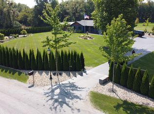 566 S Wozniak Rd, La Porte, IN 46350