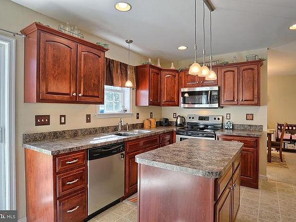 2nd image of 148 Twin Creeks Dr #L-0059