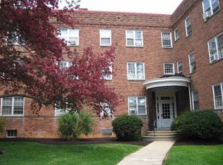 1055 N 22nd St APT 2A, Allentown, PA