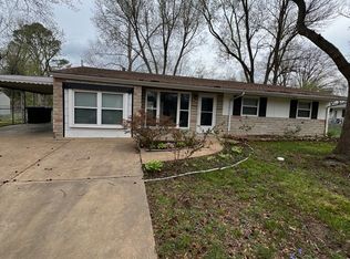 304 Brightsand Ct, Ballwin, MO