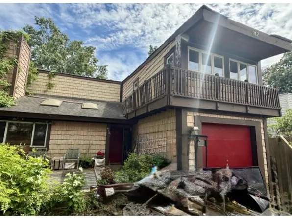 912 Carolina Ave, Virginia Beach, VA 23451