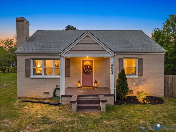 19604 Woodpecker Rd, South Chesterfield, VA 23803