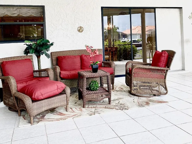1064 Cimarron Dr — Photo 30