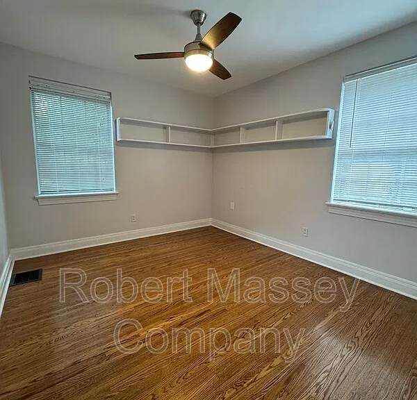 2079 Douglass Blvd #9 — Photo 11