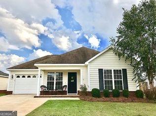 211 Melvina Dr, Warner Robins, GA 31088