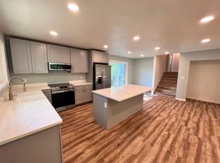 514 W Spring Creek Dr, Bozeman, MT 59715