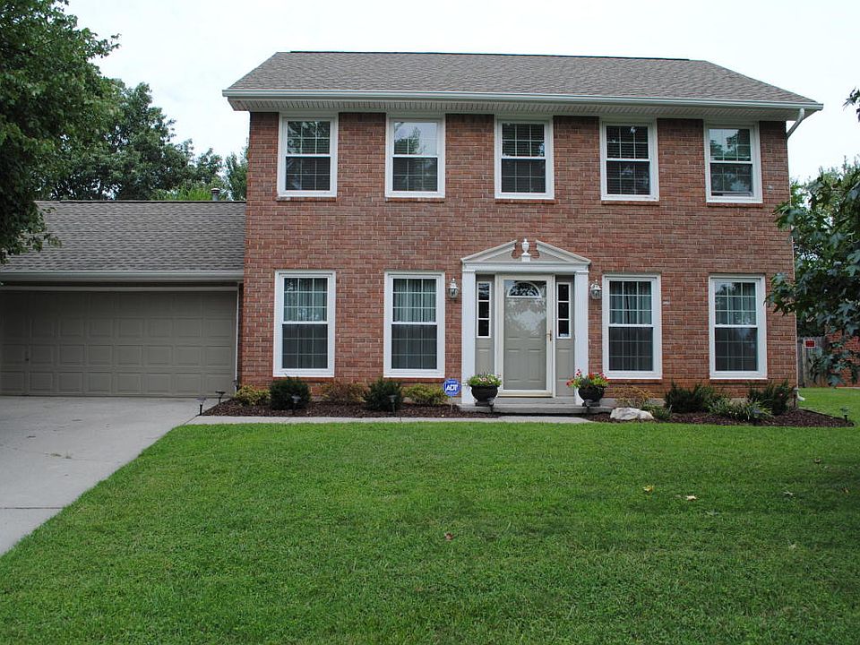 1st image of 8821 Mill Run Dr