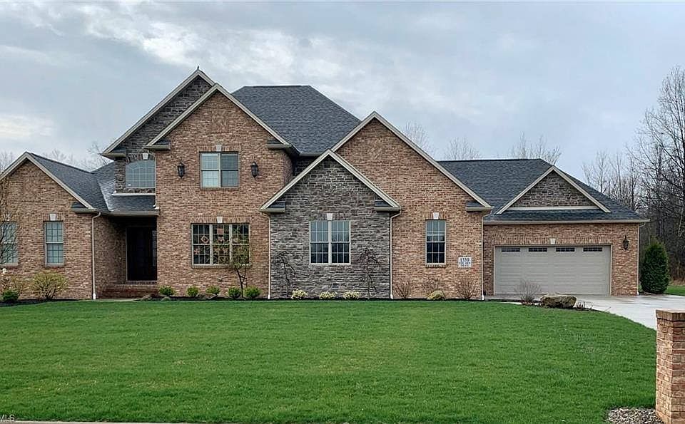 1330 Fox Den Trl, Canfield, OH 44406 Zillow