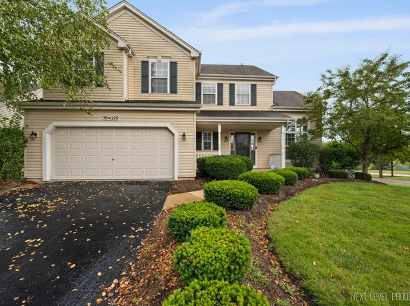 39W279 E Mallory Dr, Geneva, IL 60134