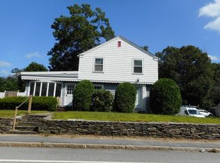 39 New London Ave, West Warwick, RI 02893