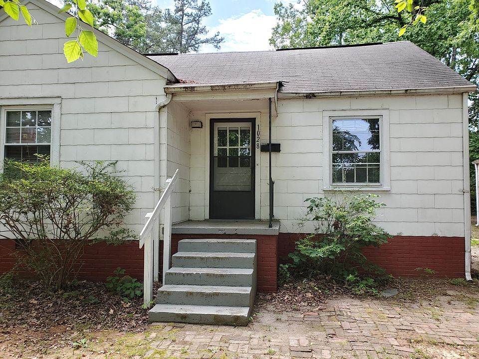 1st image of 1028 Willowbrook Dr