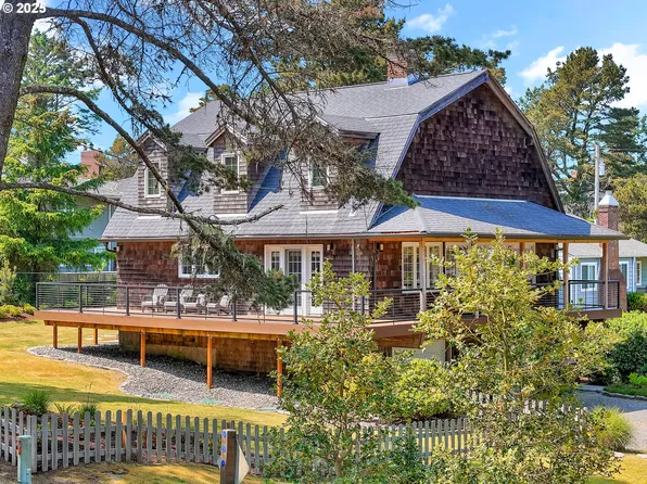652 Nita Ave, Gearhart, OR 97138