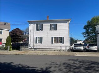21 Silver Lake Ave, Providence, RI 02909