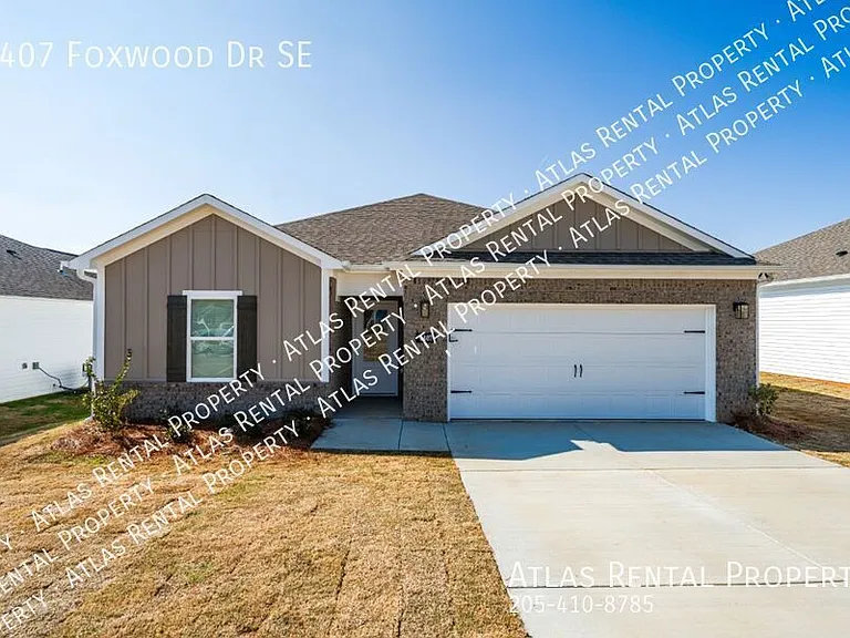 4407 Foxwood Dr — Photo 1