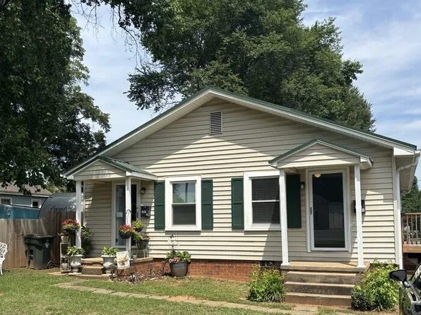 808 Cleveland Ave #B, Kings Mountain, NC 28086