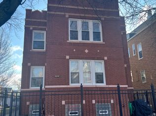 2859 N Springfield Ave #2, Chicago, IL 60618