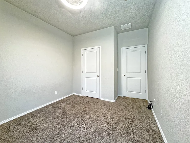 4143 Summit Park Rd NE — Photo 23