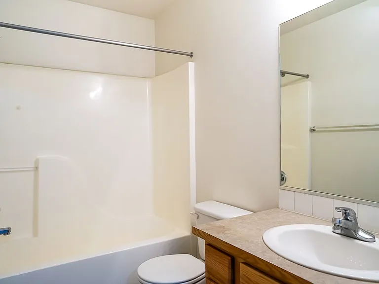 1505-1519 W Hyacinth Ln #D — Photo 19