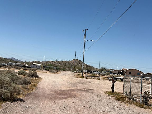 5th image of 5822 E Reynolds Rd