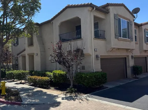 3752 Dunkirk Dr, Oxnard, CA 93035