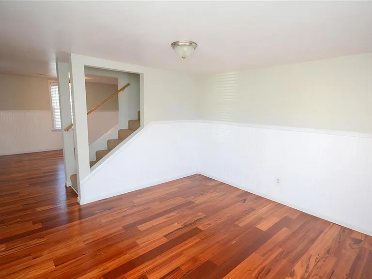 406 High Point Ave — Photo 5