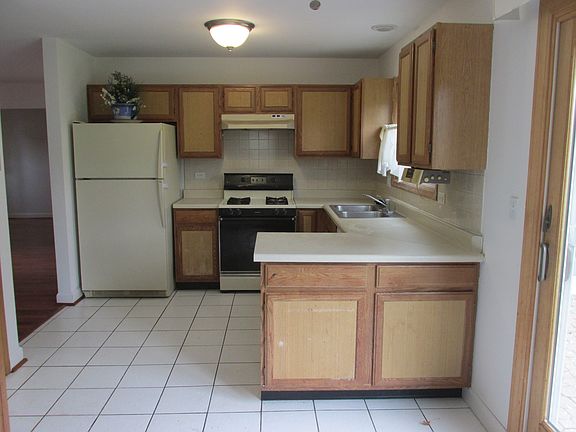 2nd image of 5257 Beechwood Ave