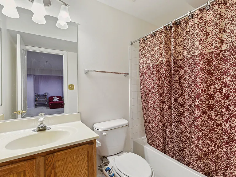 6005 Helmsman Way — Photo 36