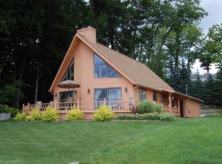 9935 Doyle Dr, Mecosta, MI 49332