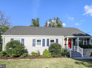 513 Harding Dr, Silver Spring, MD 20901