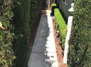 832 Yardis Ct, Mountain View, CA 94040
