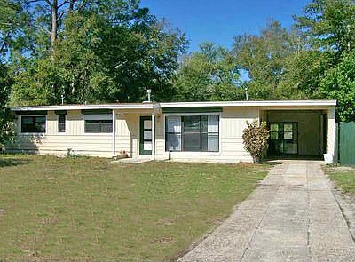 1st image of 77 Laurie Dr NE