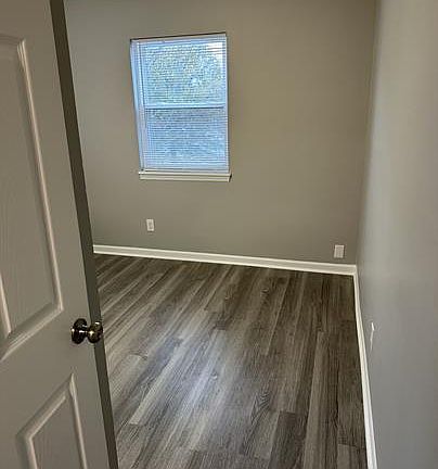 2nd image of 2848 Yellowstone Pkwy APT B