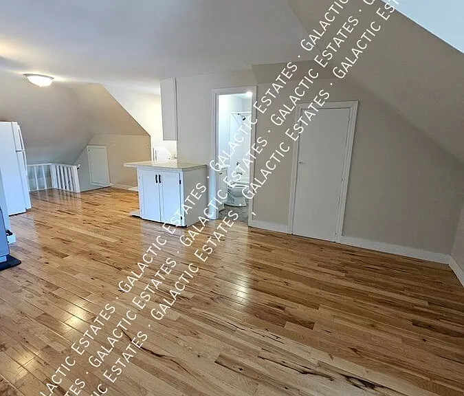 696 Hevey St #3 — Photo 10