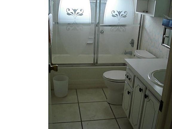 5th image of 9581 Sunrise Lakes Blvd APT 209