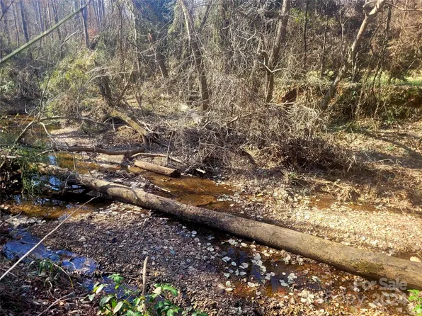 55 Trails End End, Mount Holly, NC 28120