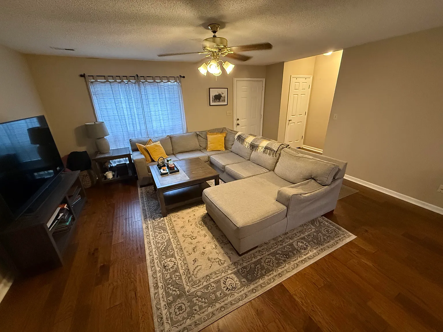 437 S Gallaher View Rd — Photo 2