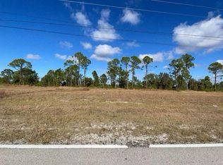 637 Wilmington Pkwy, Cape Coral, FL 33993