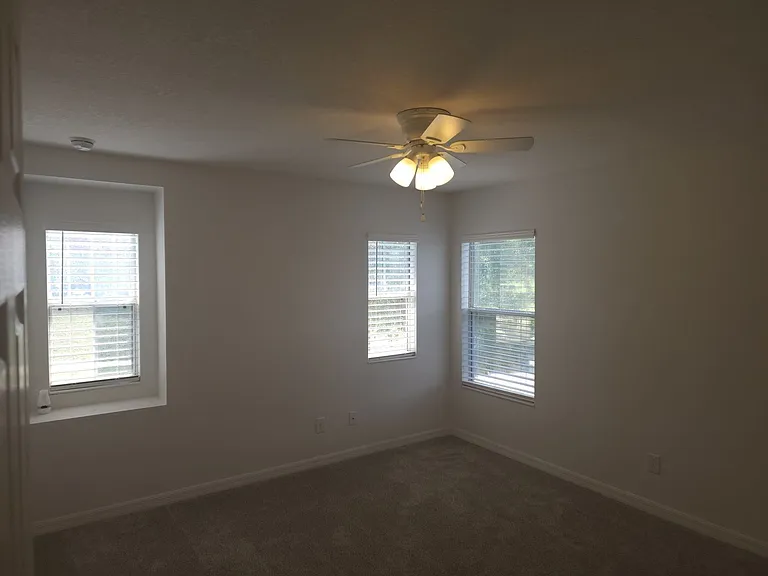 912 N Jacks Lake Rd — Photo 21