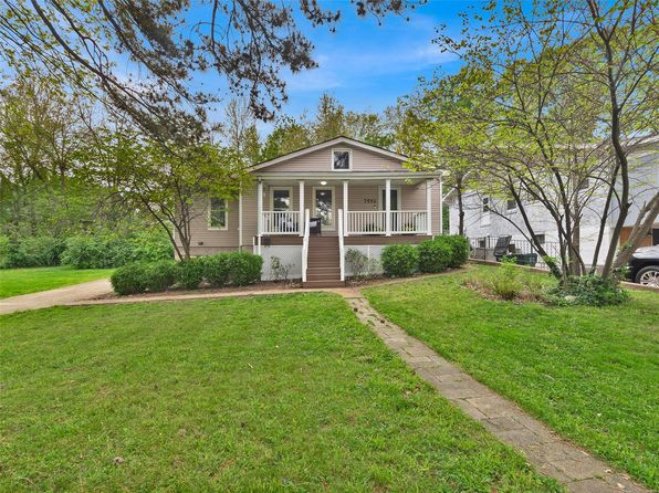 7552 Weaver Ave, Saint Louis, MO 63143