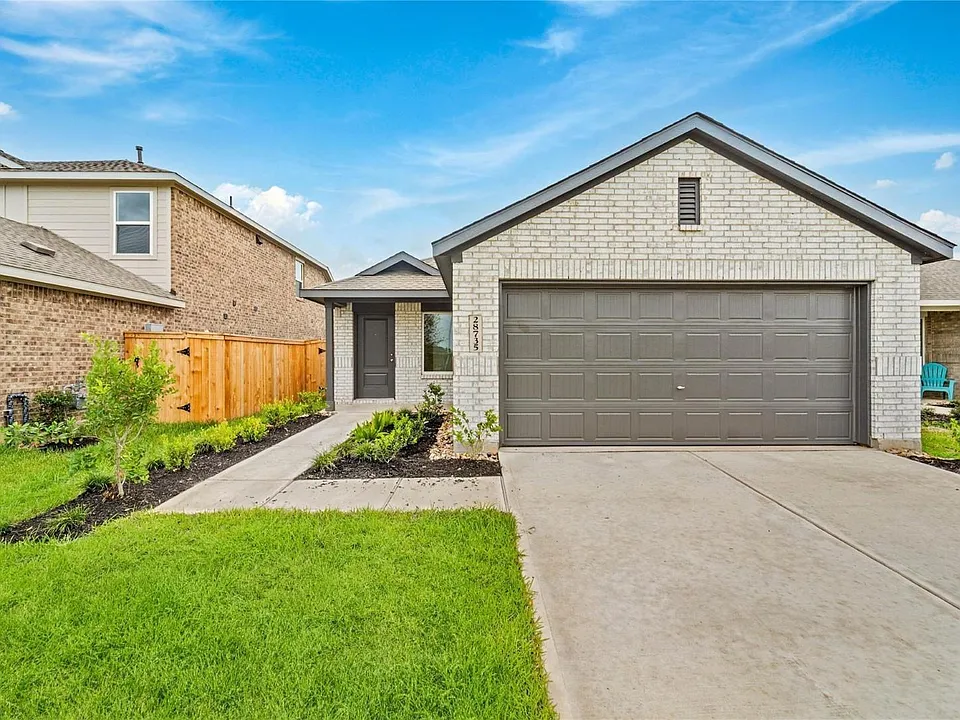 28735 Texas Plains Dr