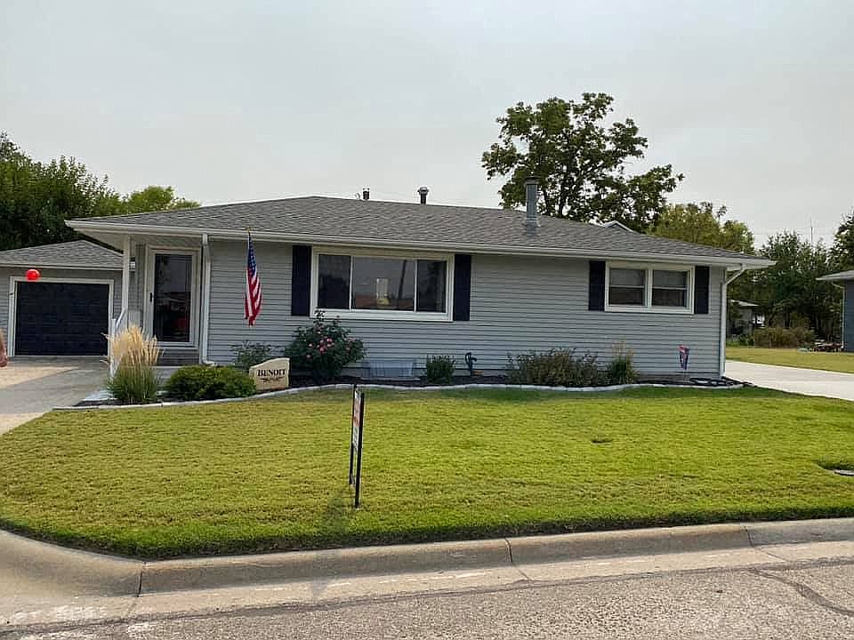 1st image of 1001 W McFarland St