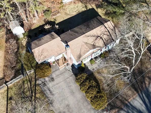 2 Vernon Road, Medway, MA 02053