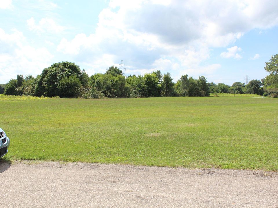 2nd image of 0 Manorwood Cir Lot 12