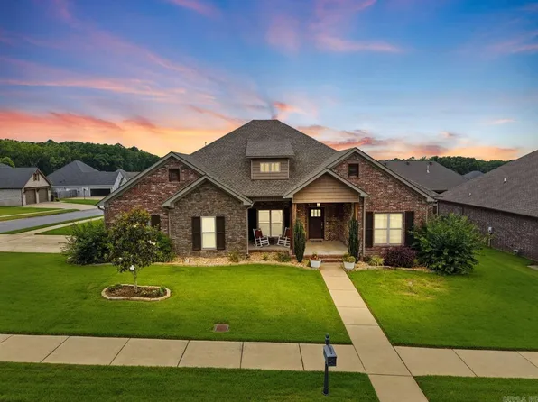1925 Josh Dr, Conway, AR 72034
