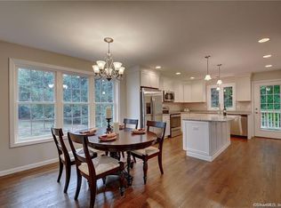5 Adenas Walk #5, Glastonbury, CT 06033