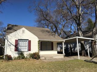 1319 W Chestnut St, Denison, TX 75020